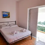 Apartamento Ani Borsh