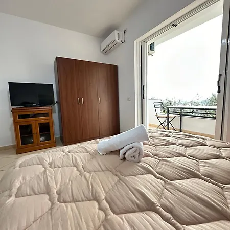 Apartman Ani *